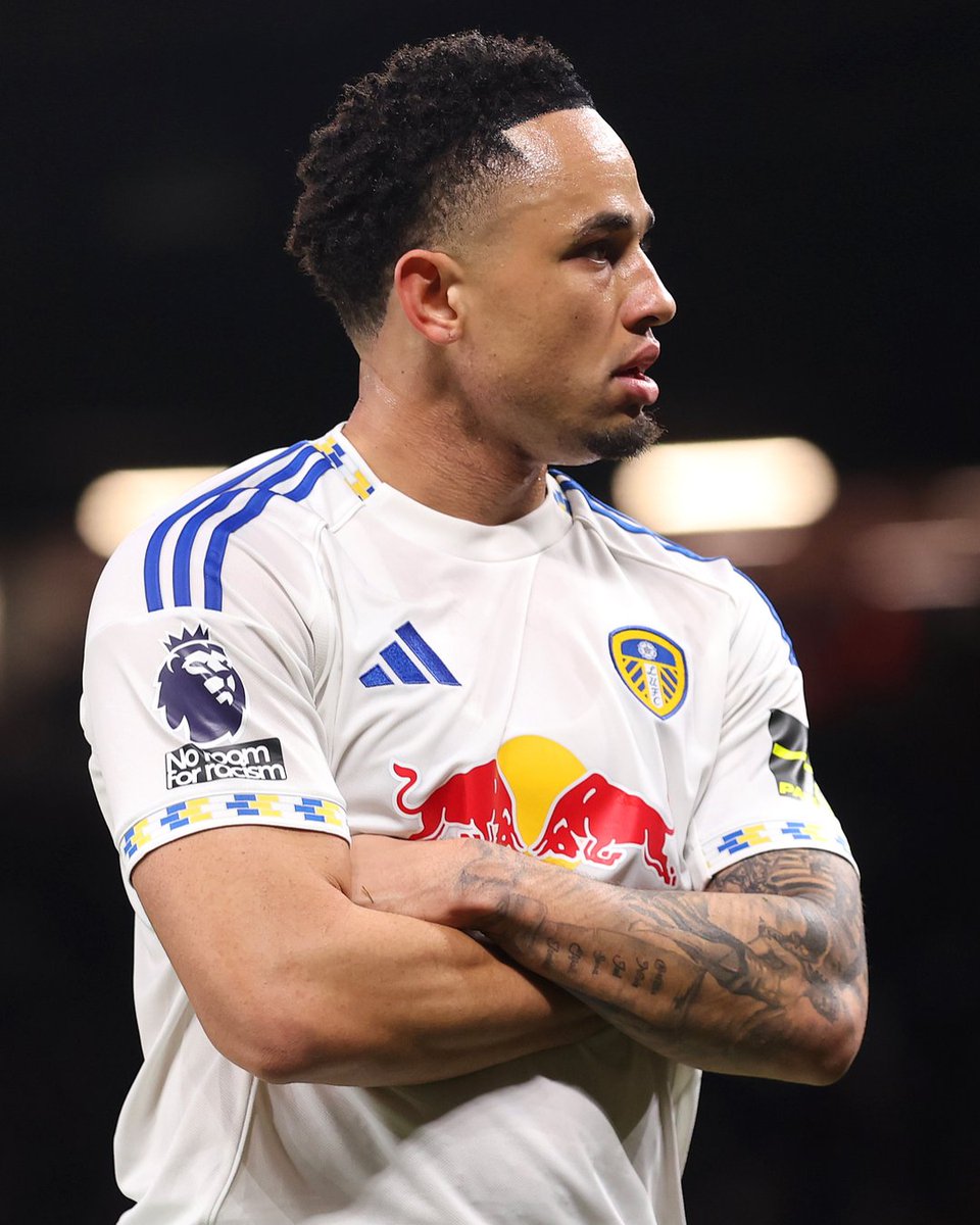 FINAL: EL EQUIPO CHICO DE MANCHESTER 1-2 LEEDS

TRIUNFO HISTORICO EN EL CLÁSICO. QUE PEDAZO DE VICTORIA. CON UNOS HUEVOS BIEN GRANDES NOS LLEVAMOS UN TRIUNFAZO DEL OLD TOILET. PASO IMPORTANTE DE CARA A LA SALVACIÓN.

LA CONCHA DE TU MADRE MANCHESTER UNITED!! VAMOS LEEDS CARAJO!!!