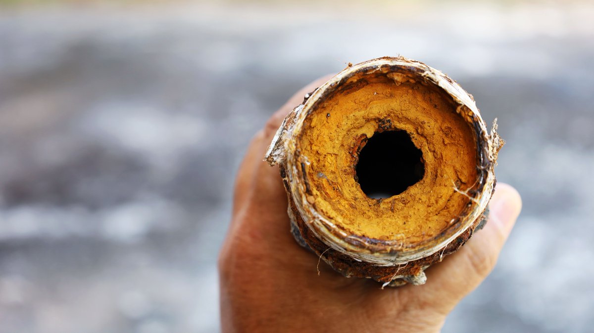 vikingplumboise's tweet image. Corrosion and sediment can narrow pipes over time, making it harder for your system to keep up. #PlumbingIdaho #Plumber #Boise #FixToilets bit.ly/4v1TQCi