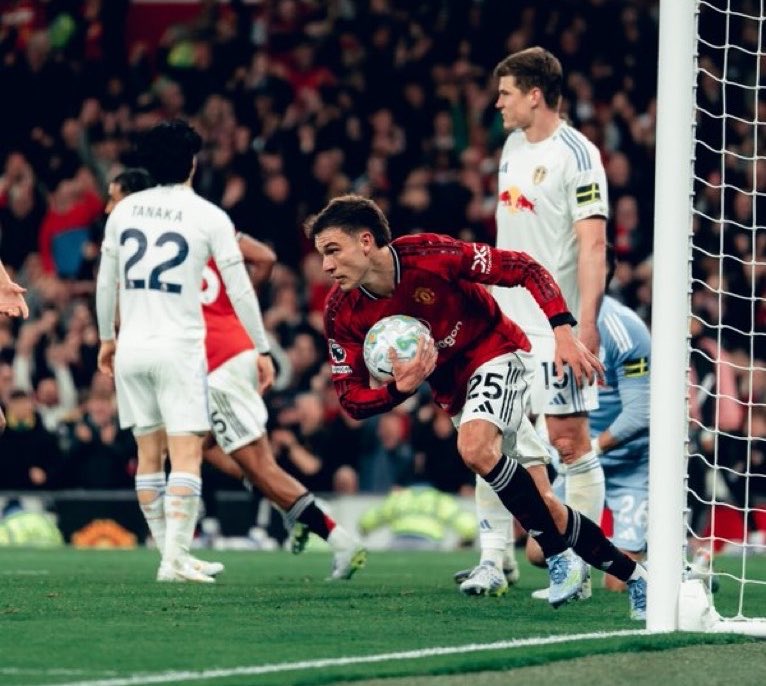 utdreport tweet media