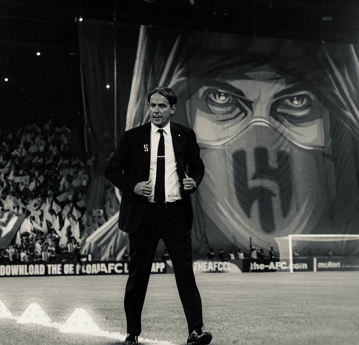 عمرو tweet media