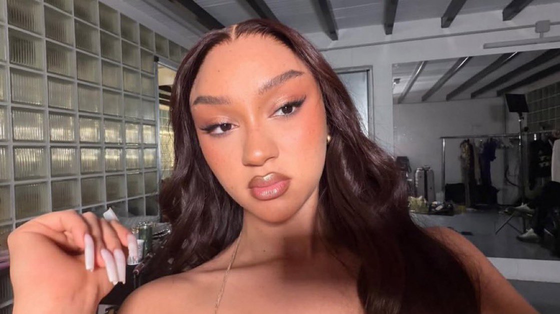 kimberlyꨄ tweet media