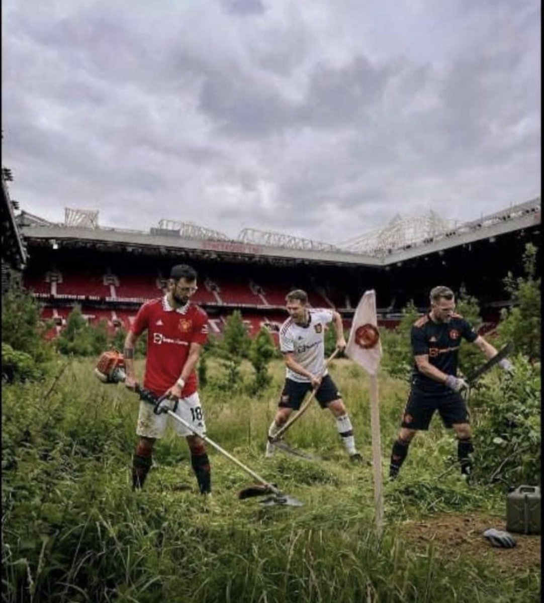 Pitchpulse16079's tweet photo. Manchester United after an Extended international break 
Failed to win Leeds United at home 

#manutd
#leeds
#midclub
#reddevils
@ultimate_kombo https://t.co/PDan5yFr5C
