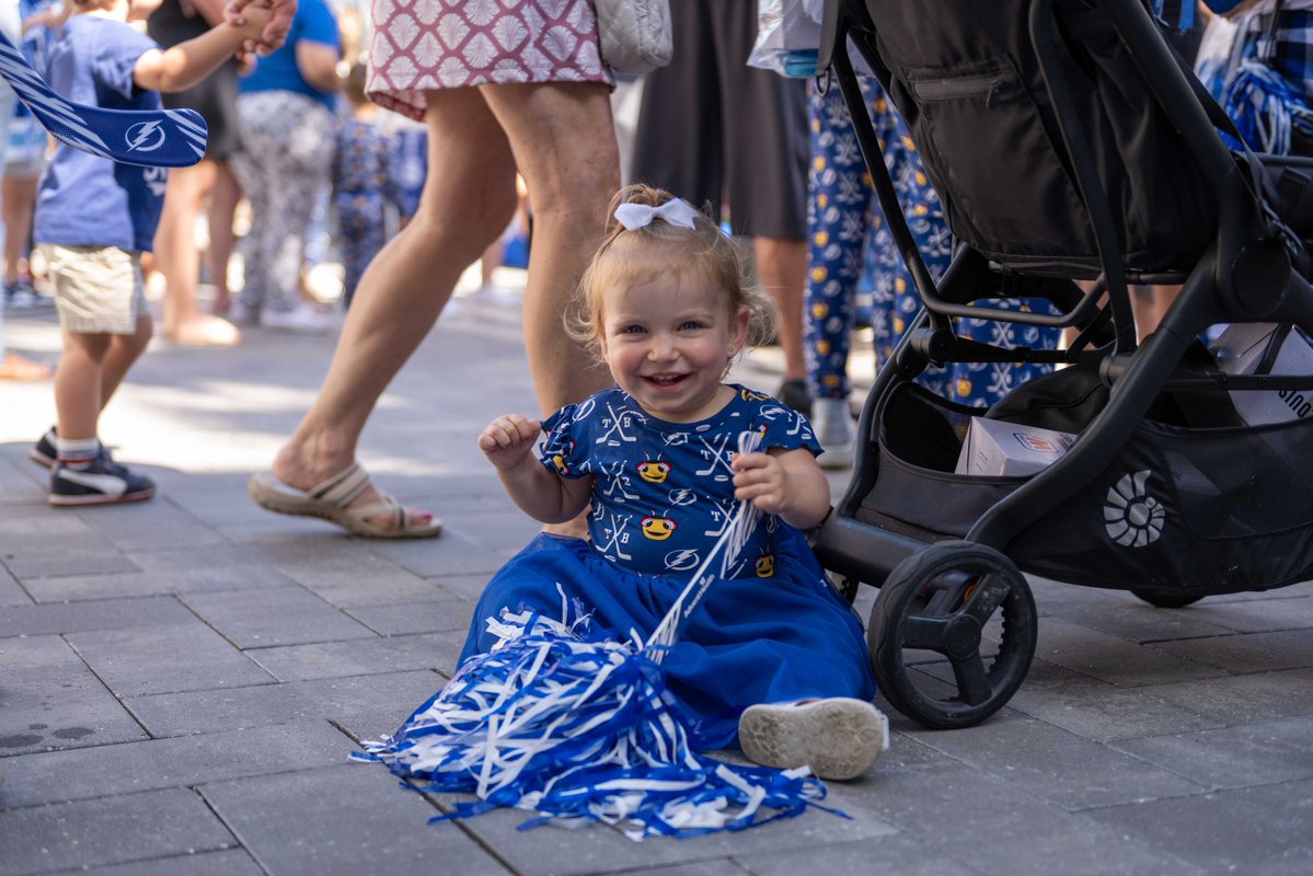 ThunderBug tweet media