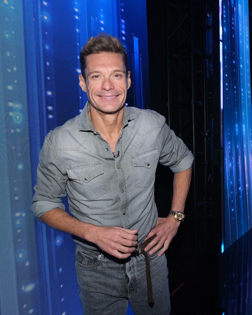 Ryan Seacrest tweet media
