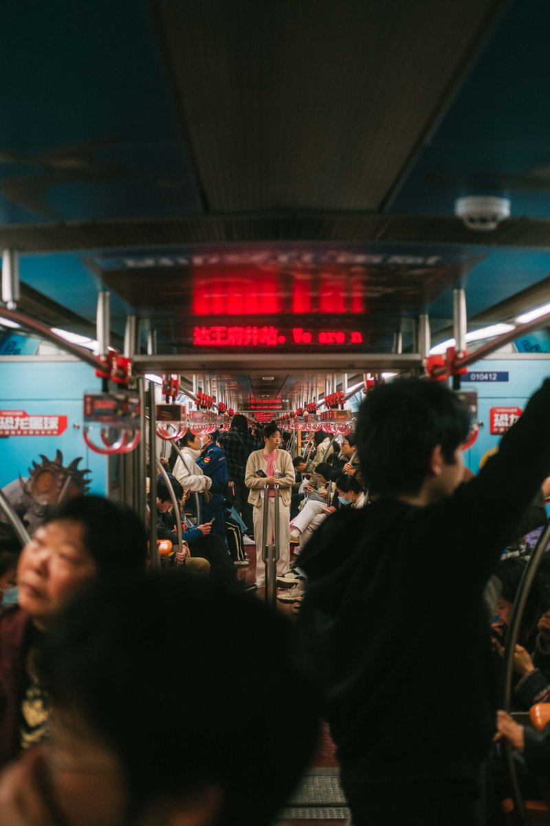 picsonthestreet's tweet photo. Life in Beijing streets (II) https://t.co/sP3mdWbBQd