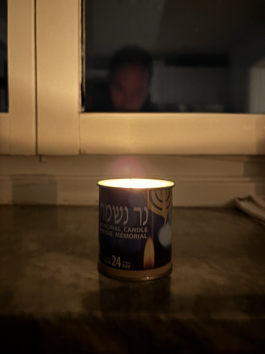 ꭓaim ʃie tweet media