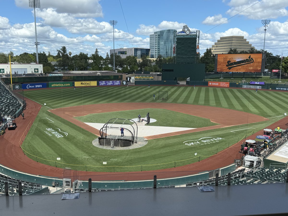 Evan Grant tweet media