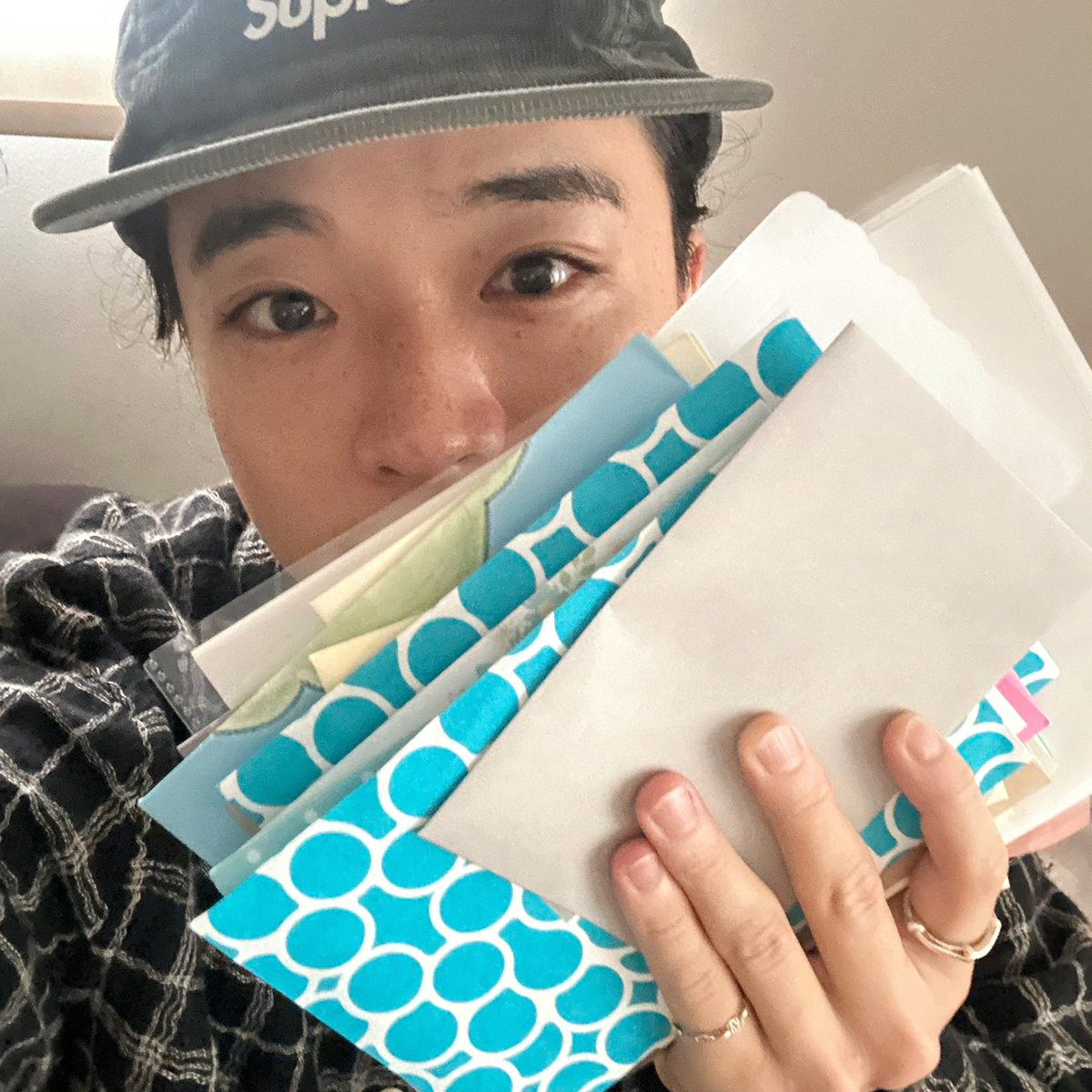 oneoreight__'s tweet image. 手紙全部読んだよ！！
いつもありがとね！
今日もお互い頑張ろう！

#MIZUKI #ONEOREIGHT #1OR8 #1DERZ