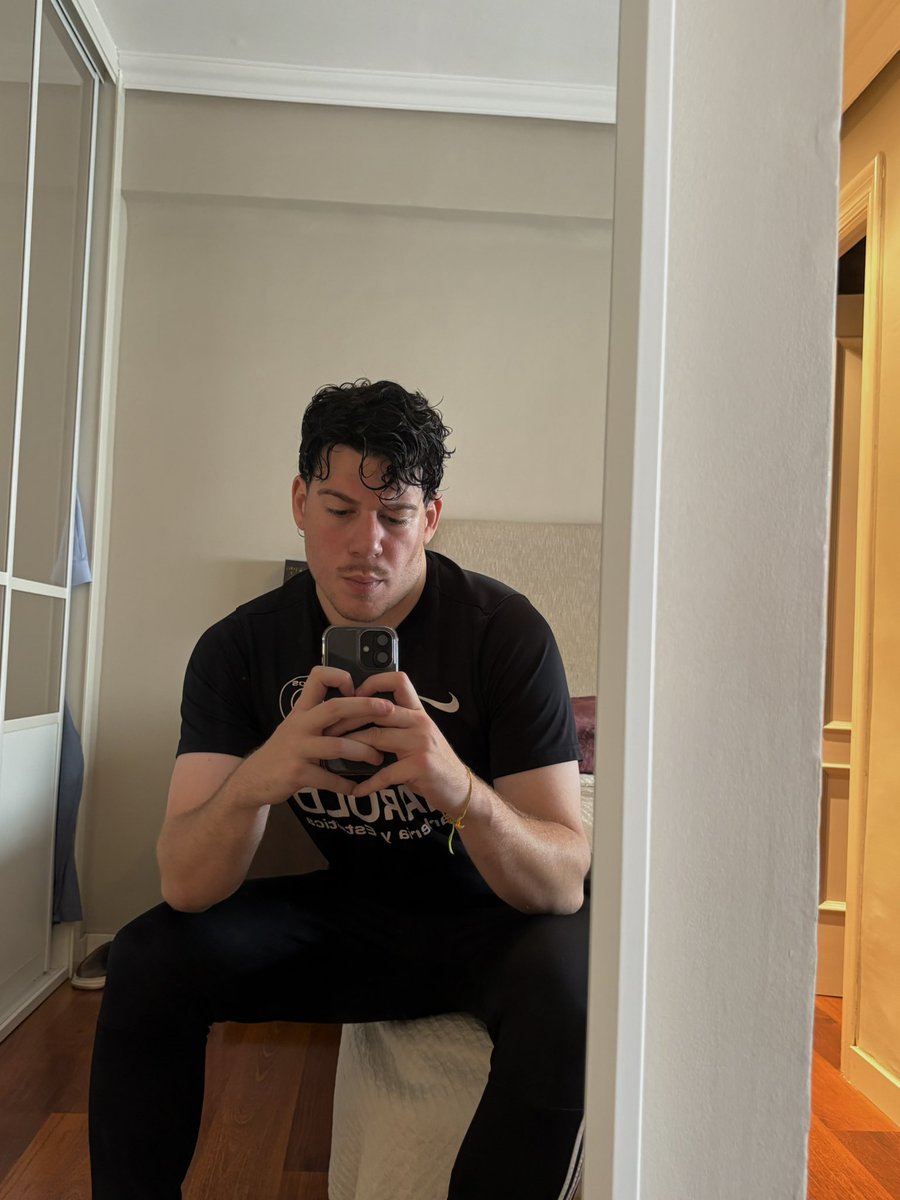 Javi Paton tweet media