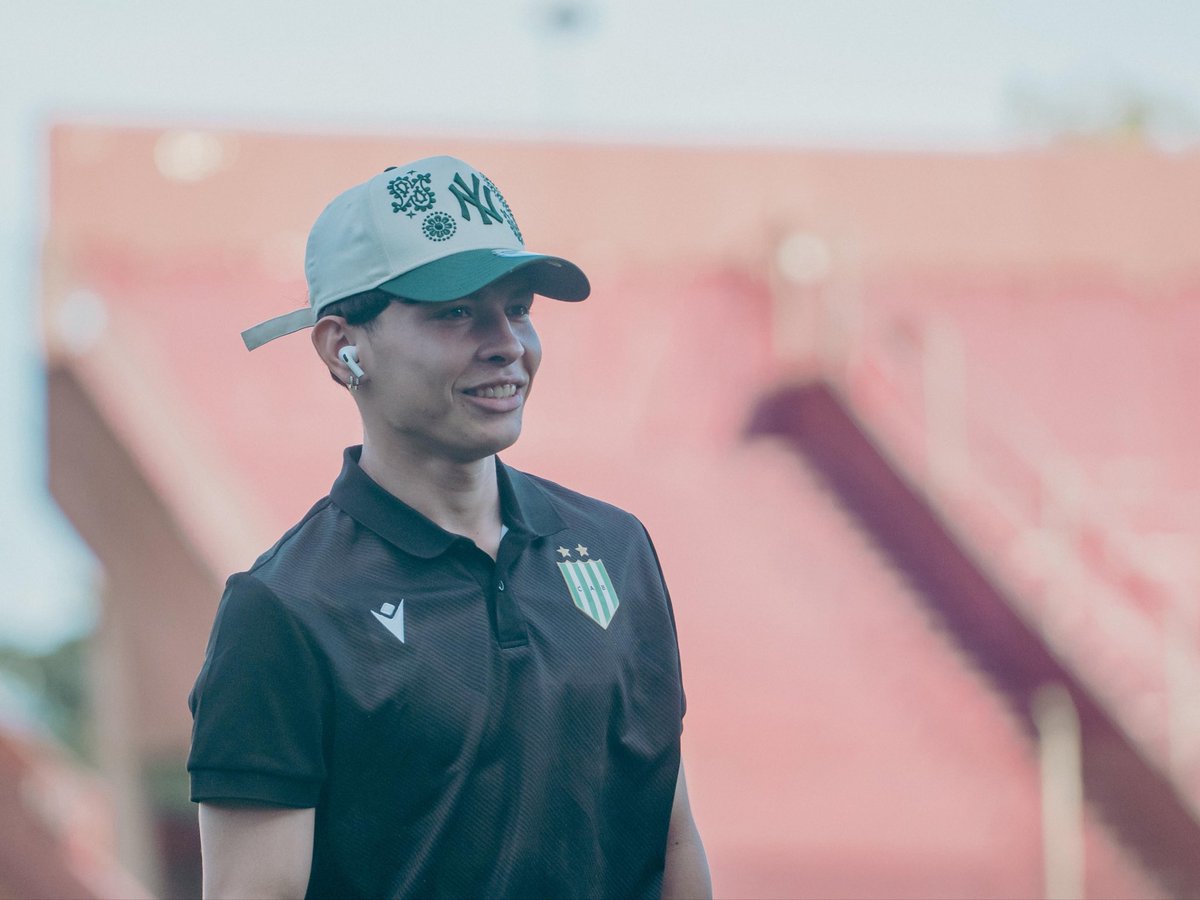 Club A. Banfield tweet media