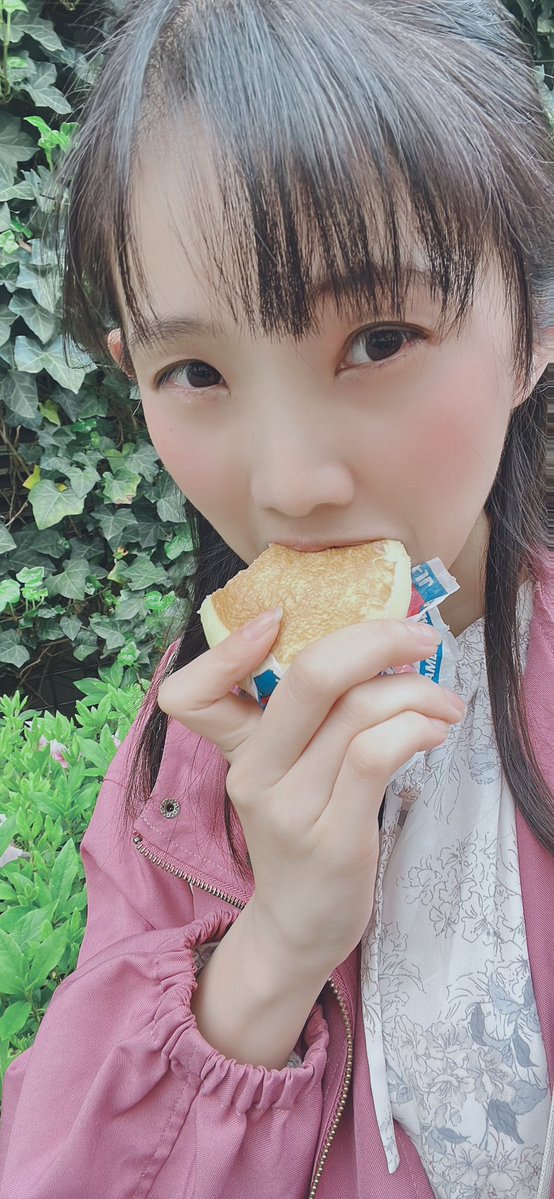 おっはよー☀️
ホットケーキまんだって‼️美味しすぎる❤️
今日も朝から頑張っていきまっしょー❤️
#ファミマのホットケーキまん