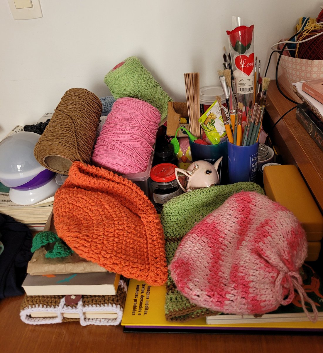 lily 🌙 tweet media