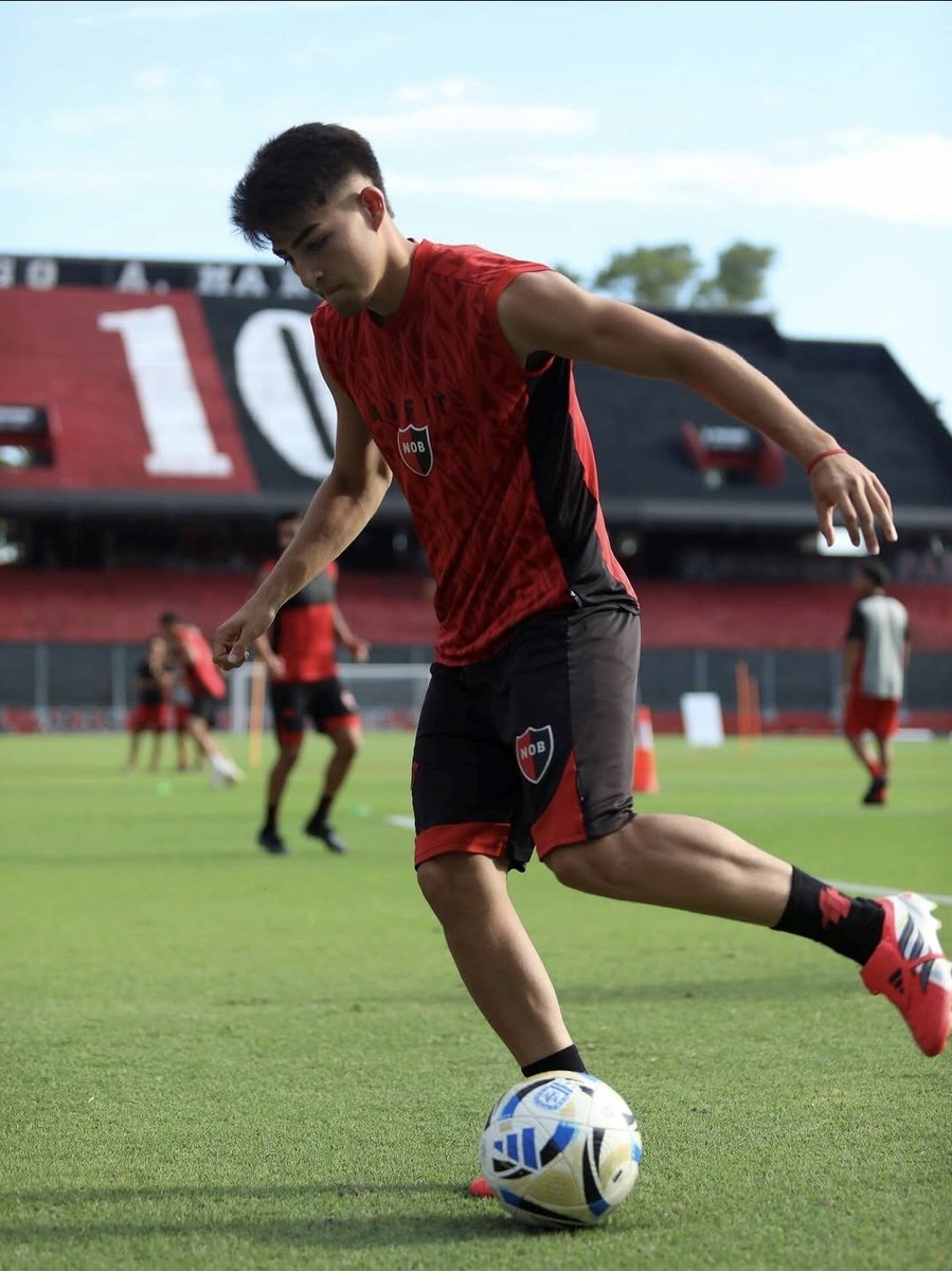 Canal Newell's tweet media