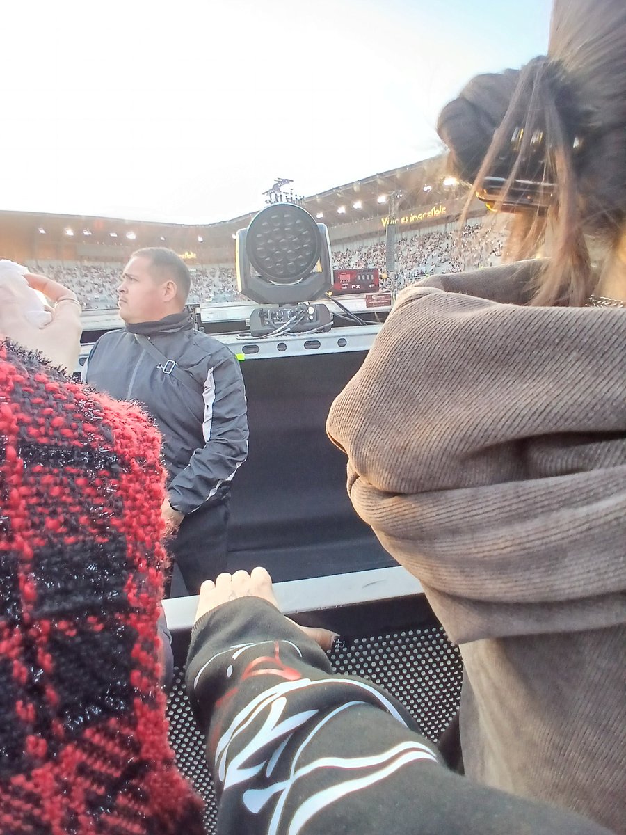 𝕯𝖔 𝖎𝖙 ！.⋆♱ tweet media