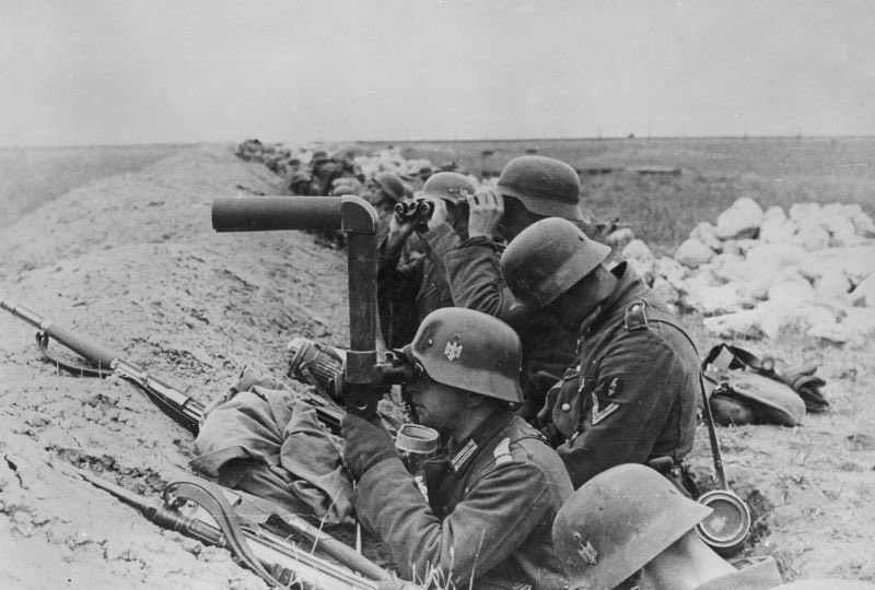 jigg1974's tweet image. Soldados alemanes en una trinchera en Ucrania, 1941.