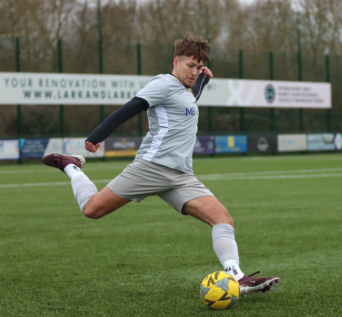 nutmegimages174's tweet photo. Sutton United A vs Polesworth North Warwick B (21/2/26)

Junior Cup semi-final https://t.co/HlxXhrWVGr