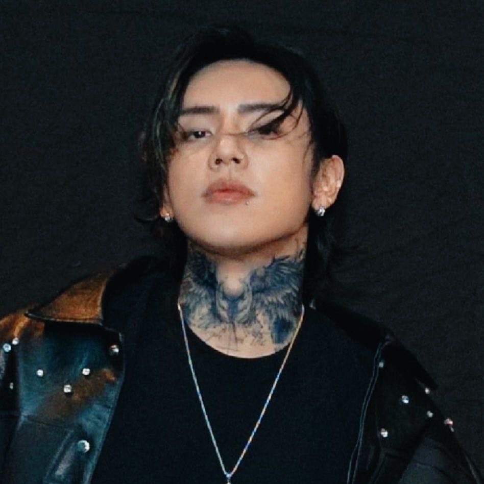 𝔞𝔯𝔬🕷️𝐓𝐇𝐄 𝐒𝐇𝐎𝐖 tweet media