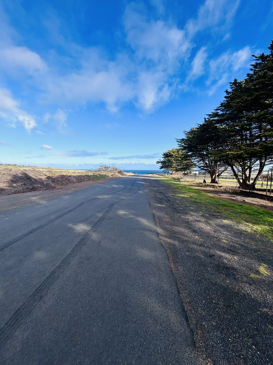 Nikletitbee's tweet photo. Life’s a beach… especially when it’s Phillip Island’s north-facing shores and surf breaks. https://t.co/Ocl6tHzJhb