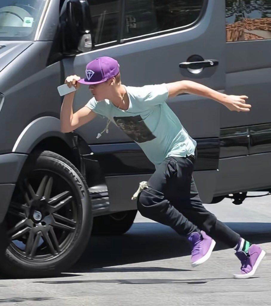 Rogue Fashion tweet media