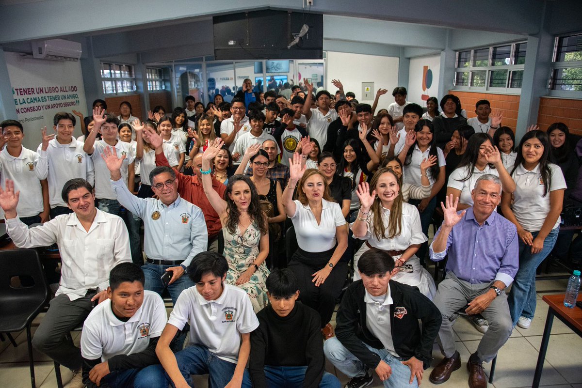sems_udg's tweet photo. Crean el Módulo Mezcala, @UDGPlus y el @cuchapala museo digital para preservar la memoria de la Ribera de Chapala.
#SomosSEMS #PrepaUDG.
➡➡ https://t.co/jdUk9harkI https://t.co/ZHhWogXxgR