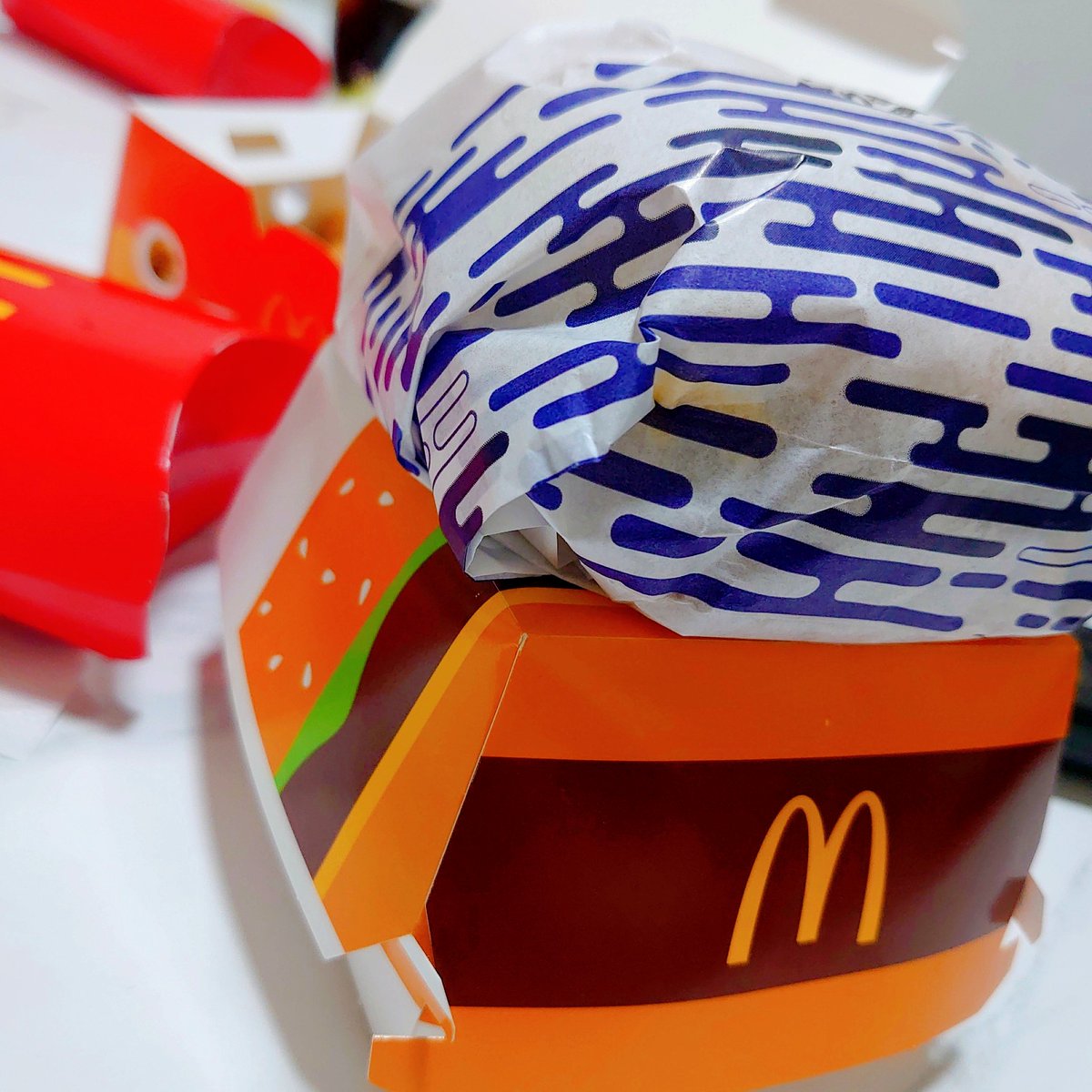 𝒆𝑴𝒖🐾 tweet media