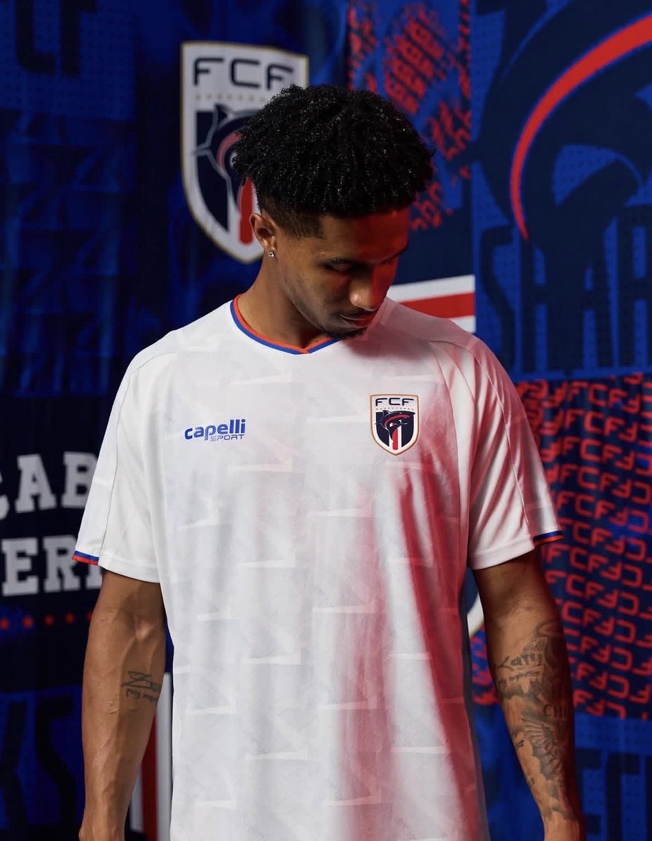 Instant Foot ⚽️ tweet media