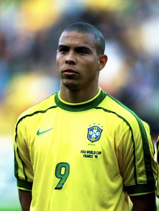 The Extreme Football Enthusiast tweet media