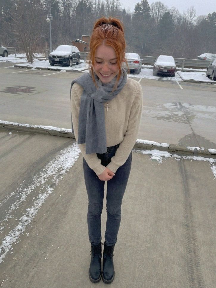 Luna Fuchs tweet media