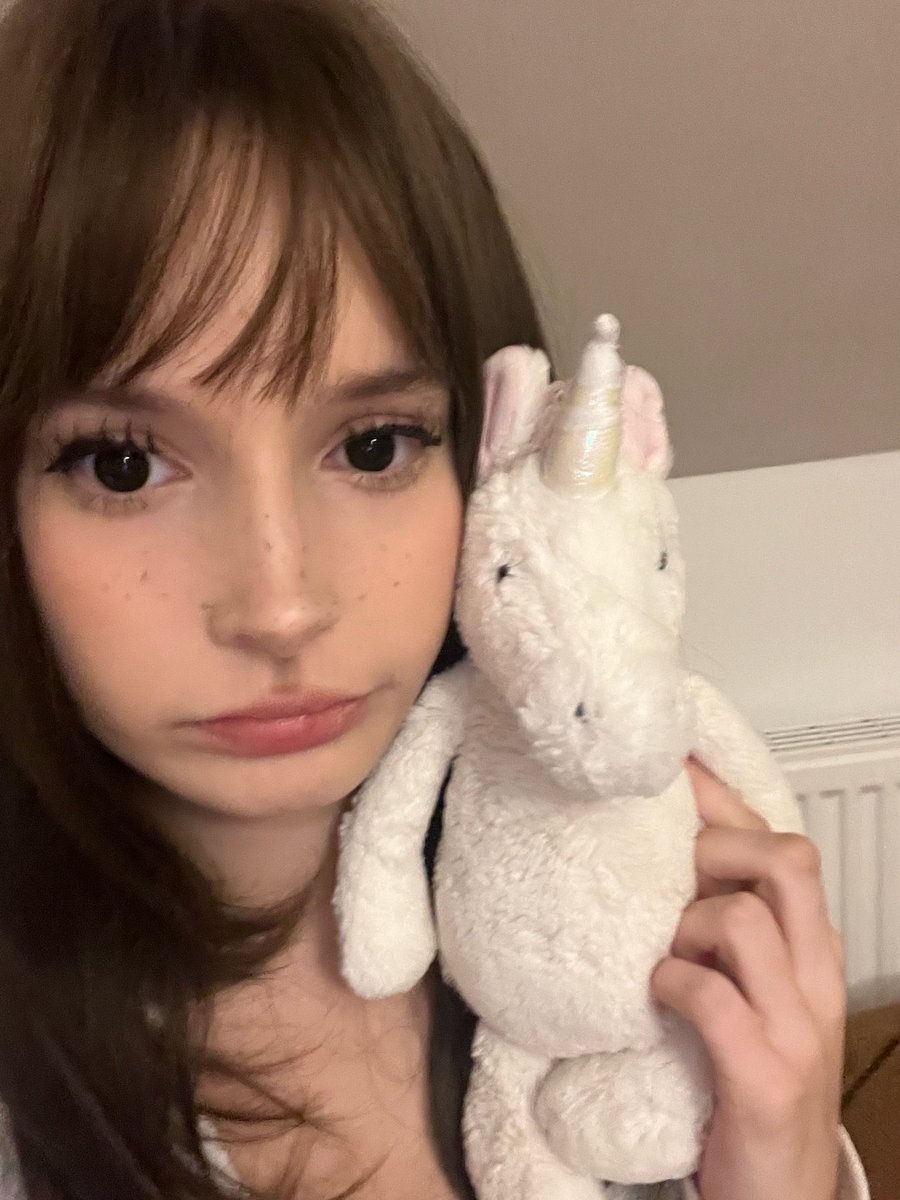 ‎ . ݁⋆ tny ୨୧ ݁˖ . ݁ tweet media