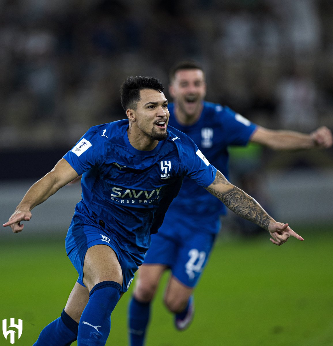 عمرو tweet media