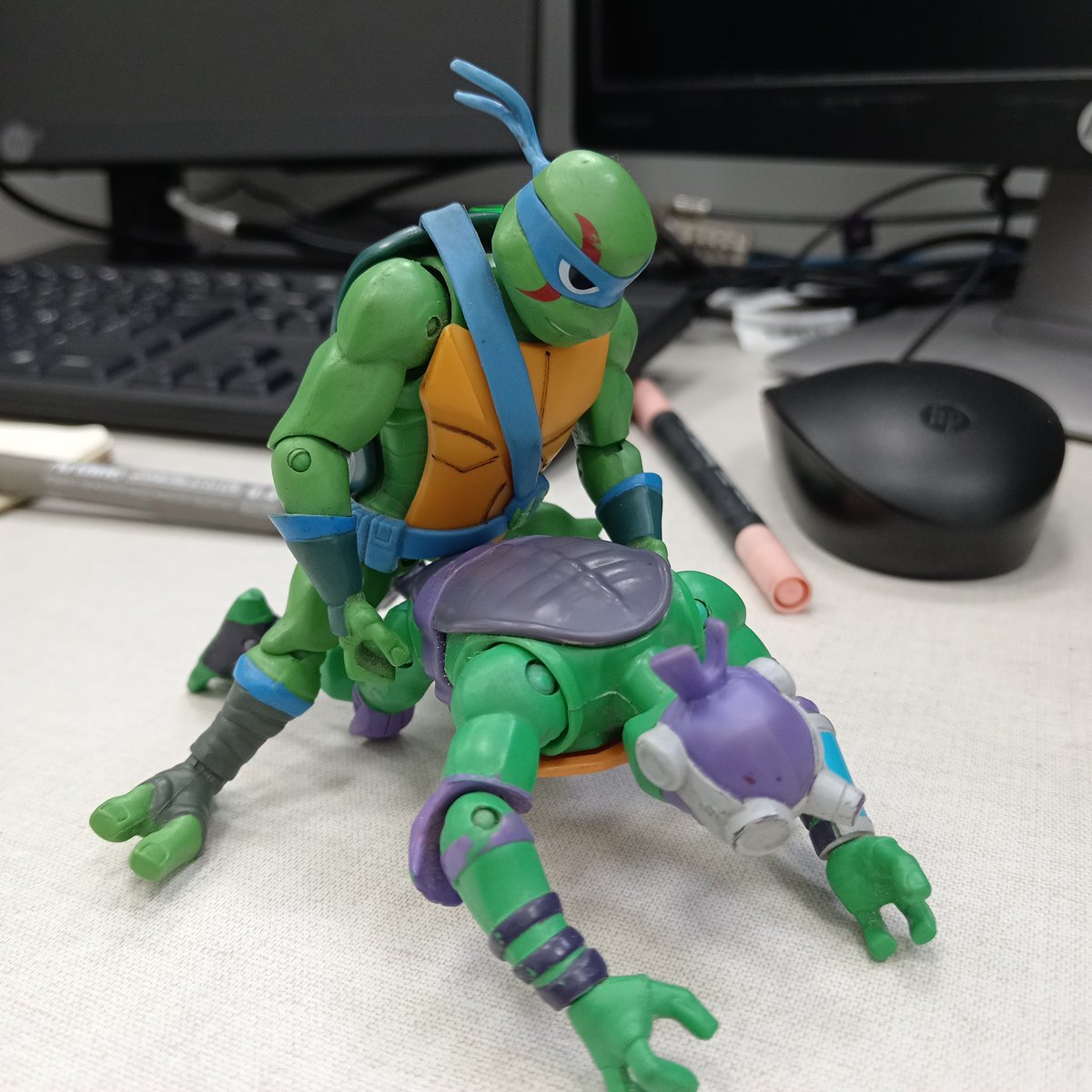 【 colin floweylover 🔞】OPEN COMMS tweet media