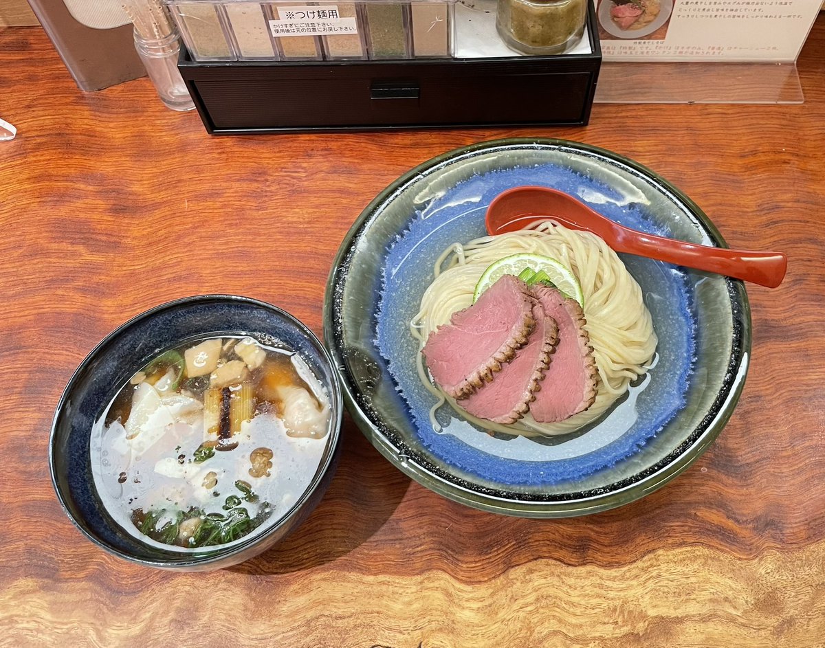 ゆうちん tweet media