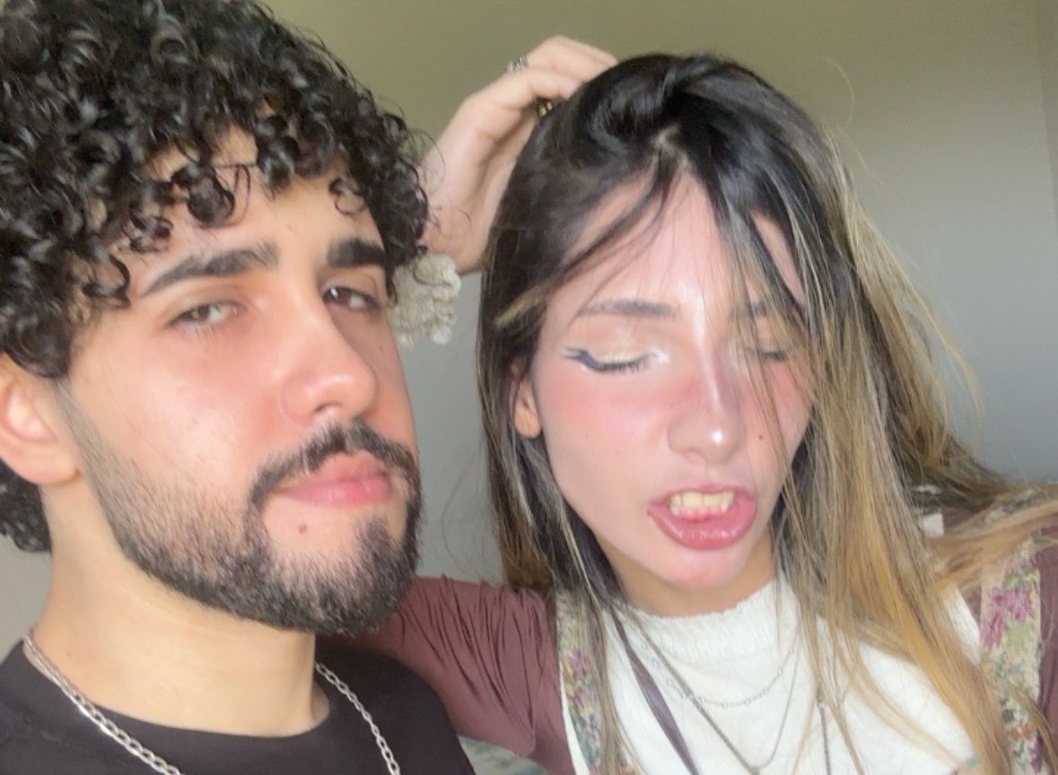 i'm especial, ok tweet media