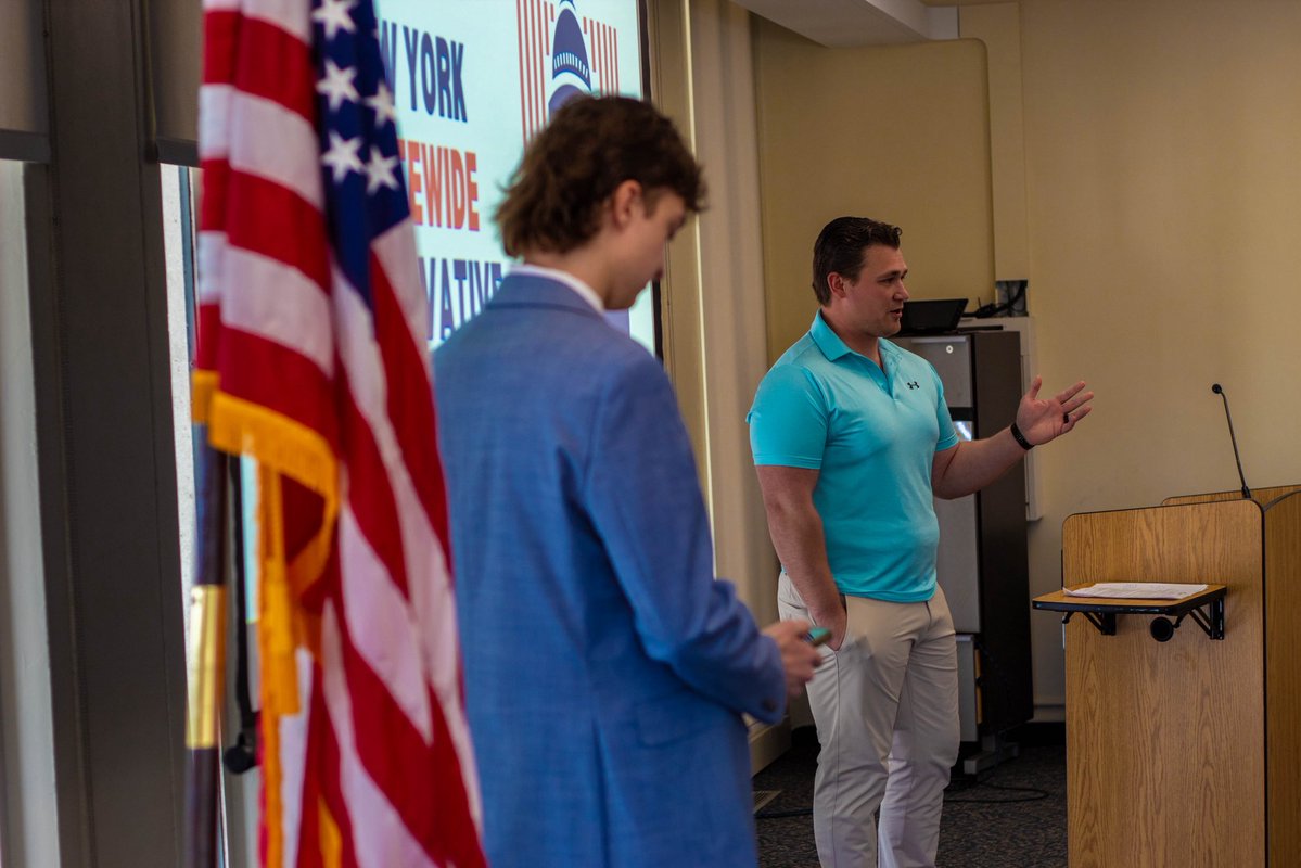 astpierre55's tweet image. Weekend Warriors‼️

It was a great opportunity to attend the NYSCC to represent @TPUSA and discuss free speech on campuses in the Northeast 🗣️

The future is bright for our @tpusastudents 🇺🇸

@ReneeMcevilly I @HunterYoungMA 

#CommunityImpact #FreeSpeech