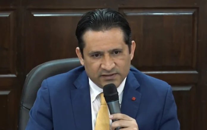 Mauricio Rivera🇦🇹 tweet media