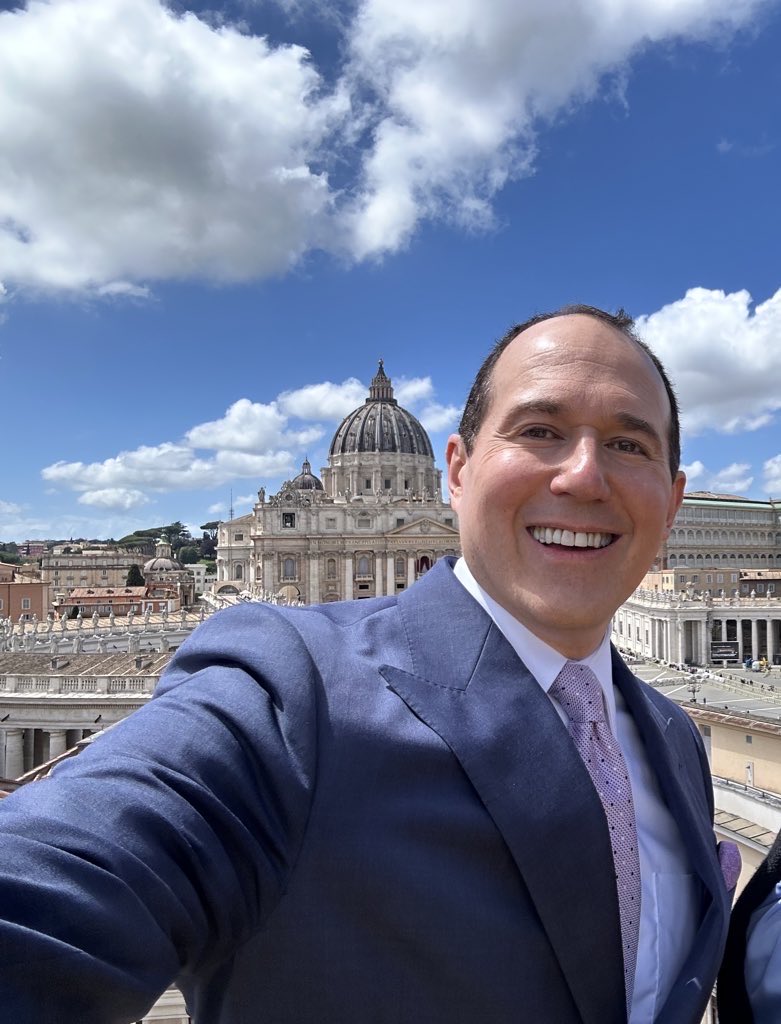 Raymond Arroyo tweet media