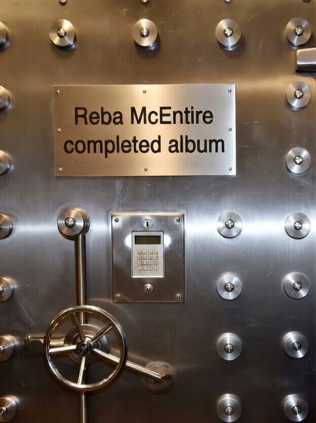 Hailey Graces Daddy tweet media