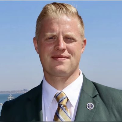 Realcrusaid's tweet photo. #NewProfilePic https://t.co/9E5y5QoSOf
