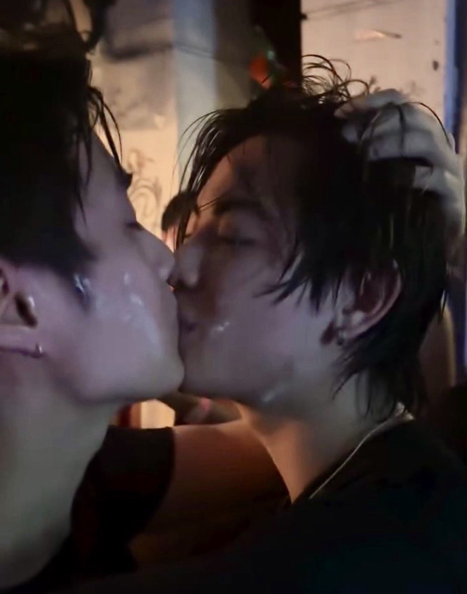 BoysLove Hub tweet media