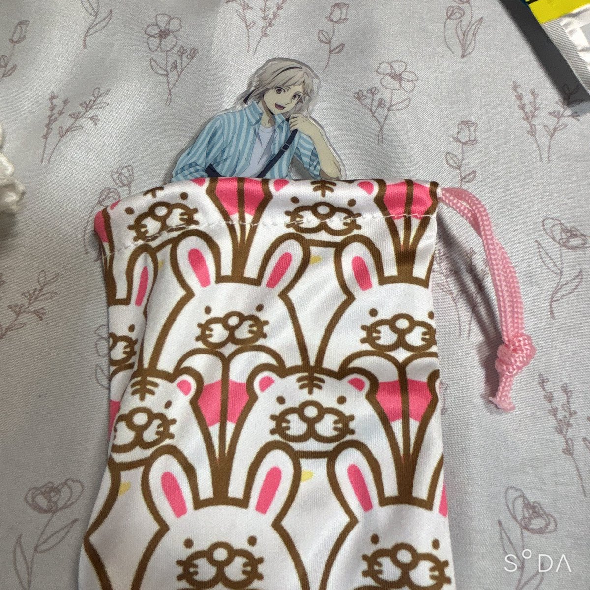 せんねん tweet media