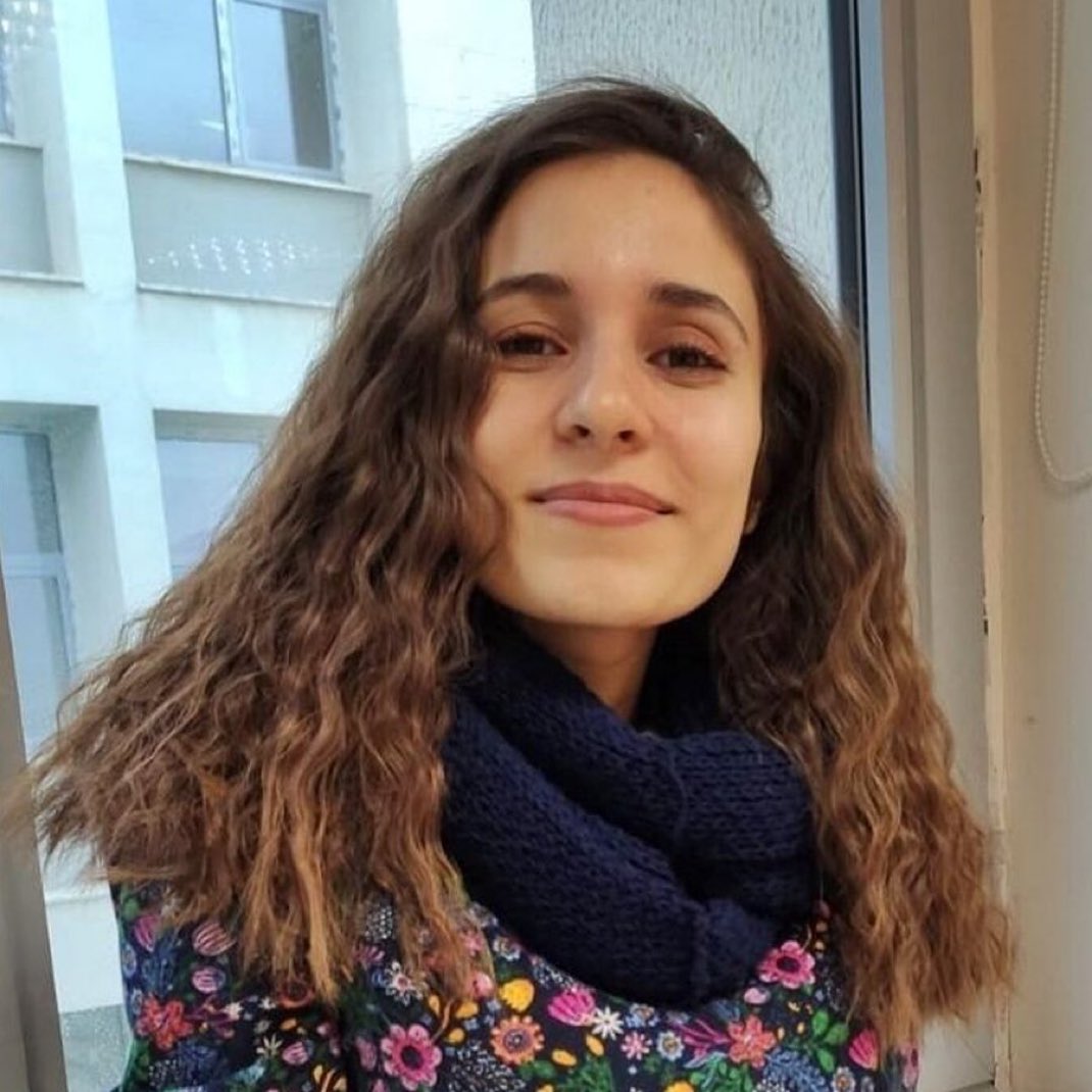 Aykırı tweet media