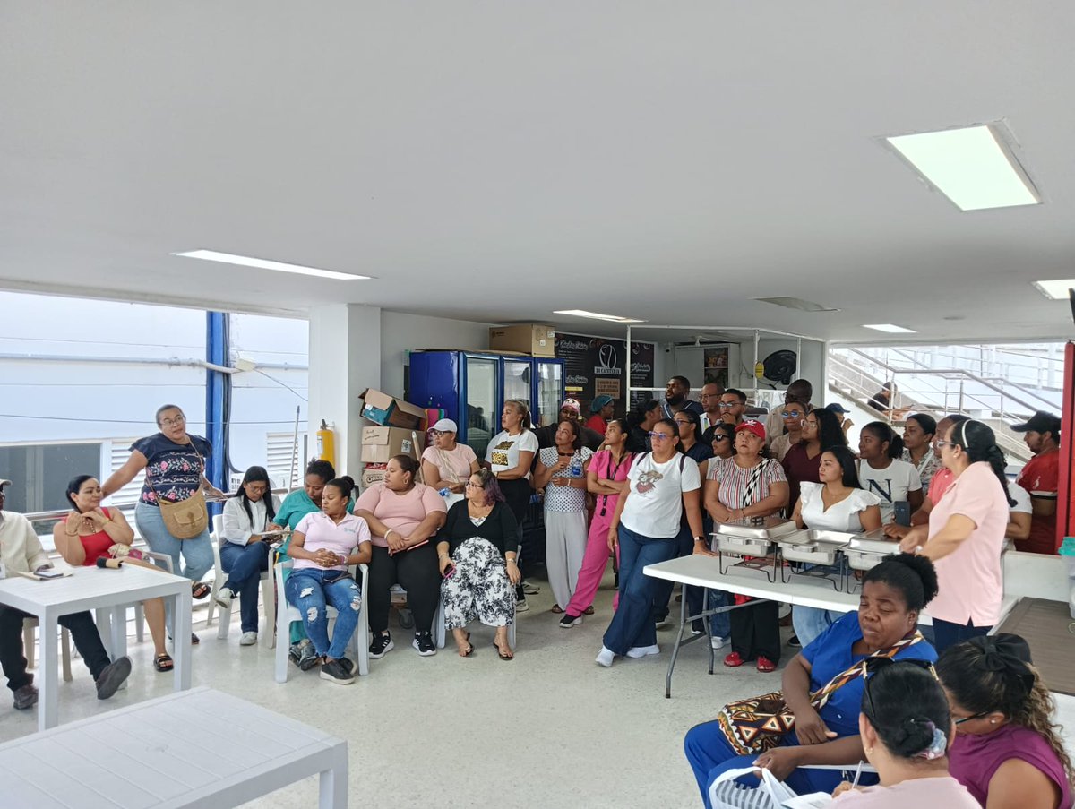 Radio Nacional CO tweet media