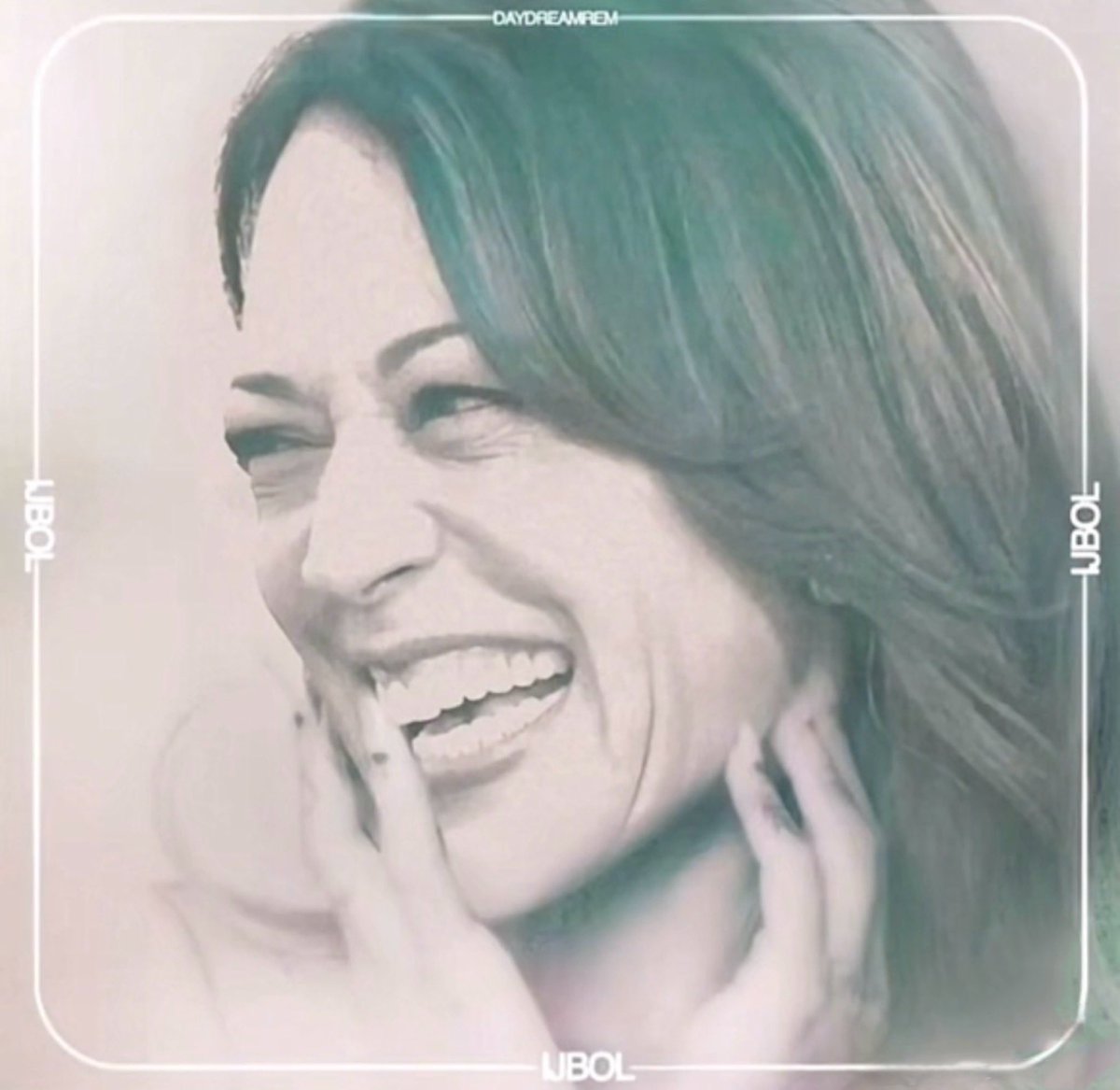 john is seeing ariana 7/9 🥹🤍 tweet media