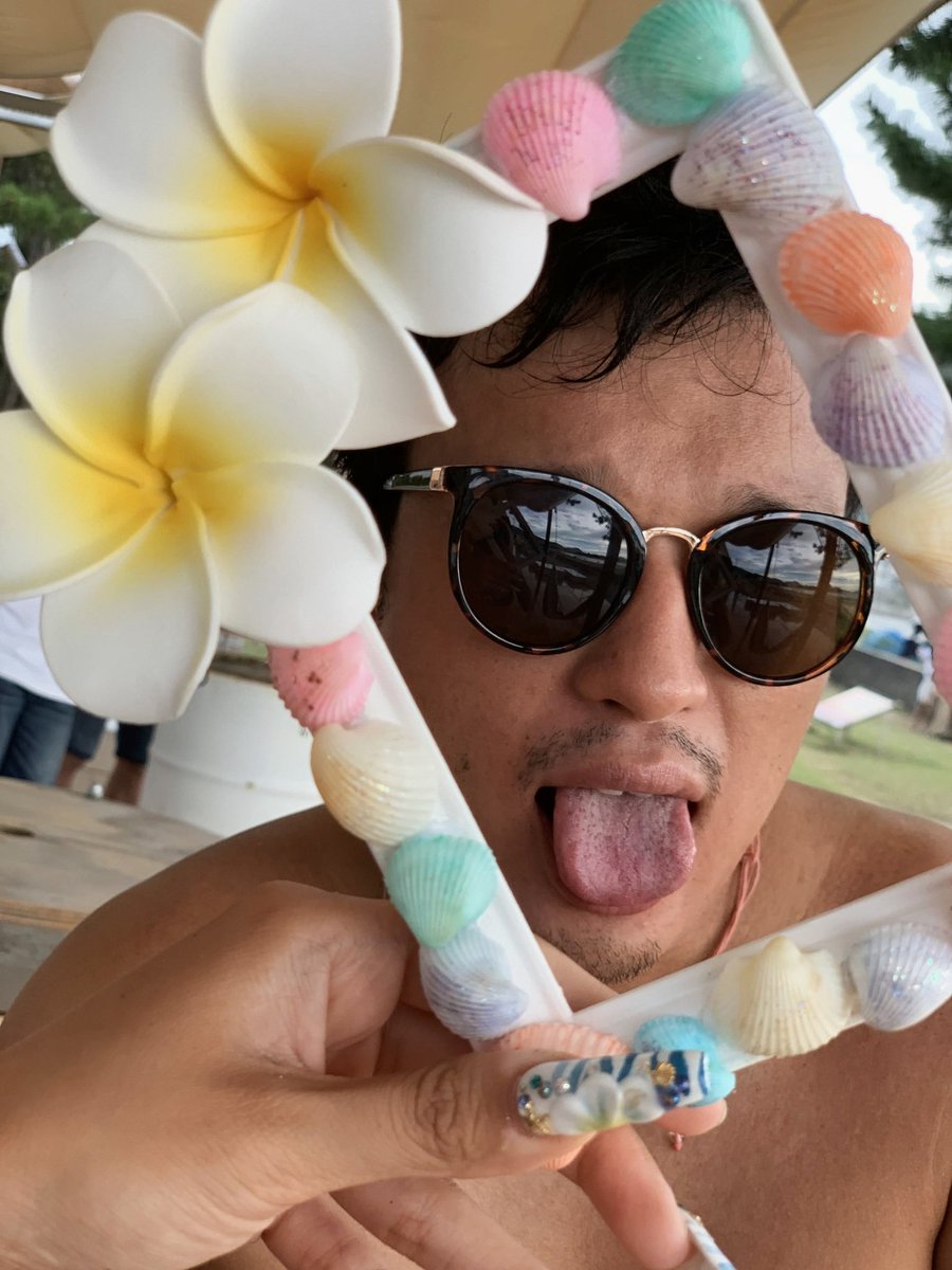 itouchuu@u tweet media