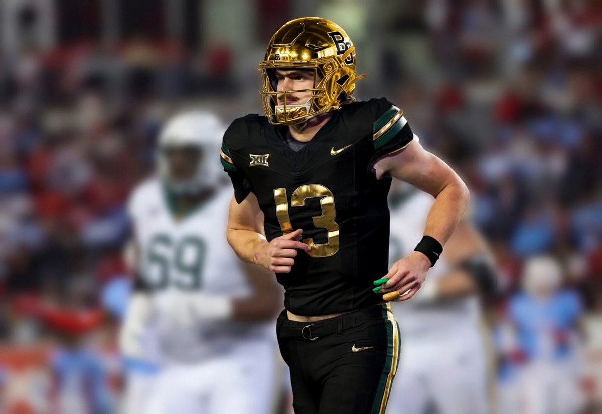 ShermStu_2's tweet photo. Man.. I tell you what. I’d REALLY and I mean.. REALLY hate to see these helmet/jersey concepts next year..

I mean just don’t even THINK about it @BUFootball!! 😤📍

Especially the white helmet with chrome logo and face mask.. I won’t ZERO part of that.. https://t.co/hN4QQaiNhc
