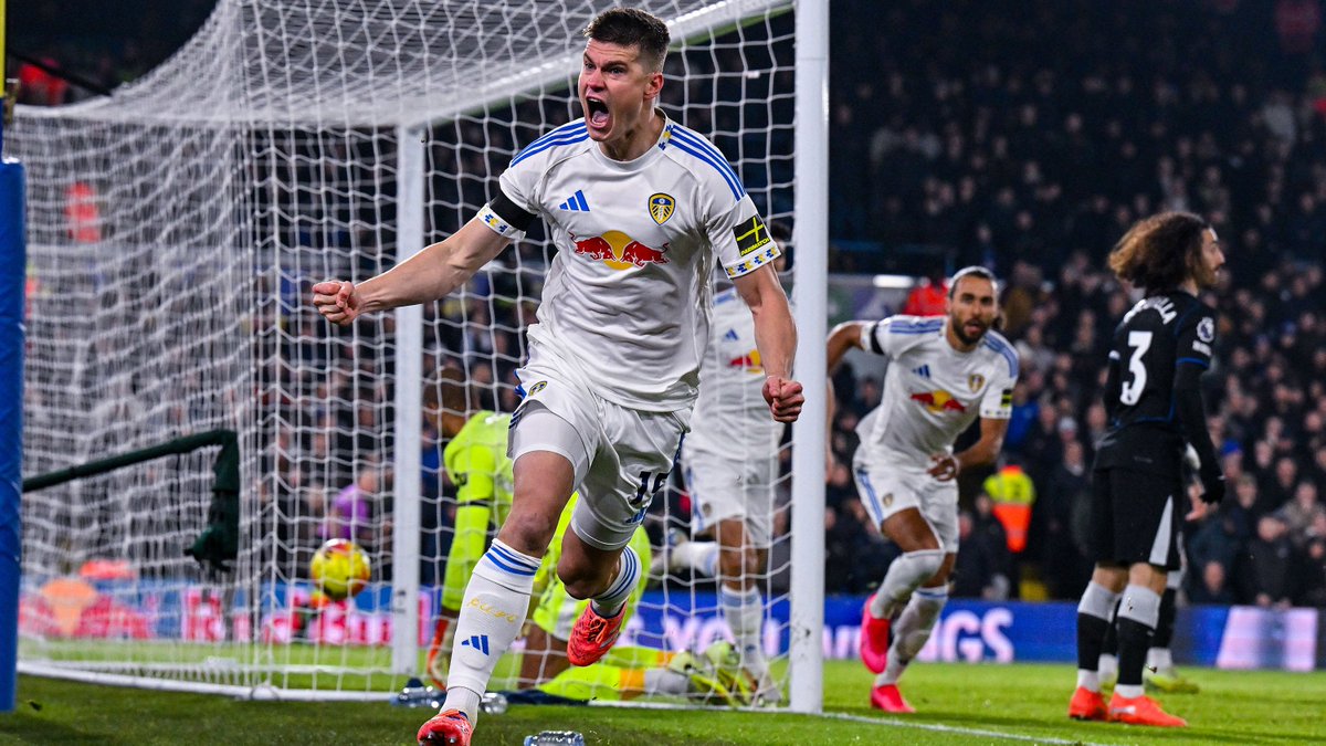 Jonny Cooper tweet media