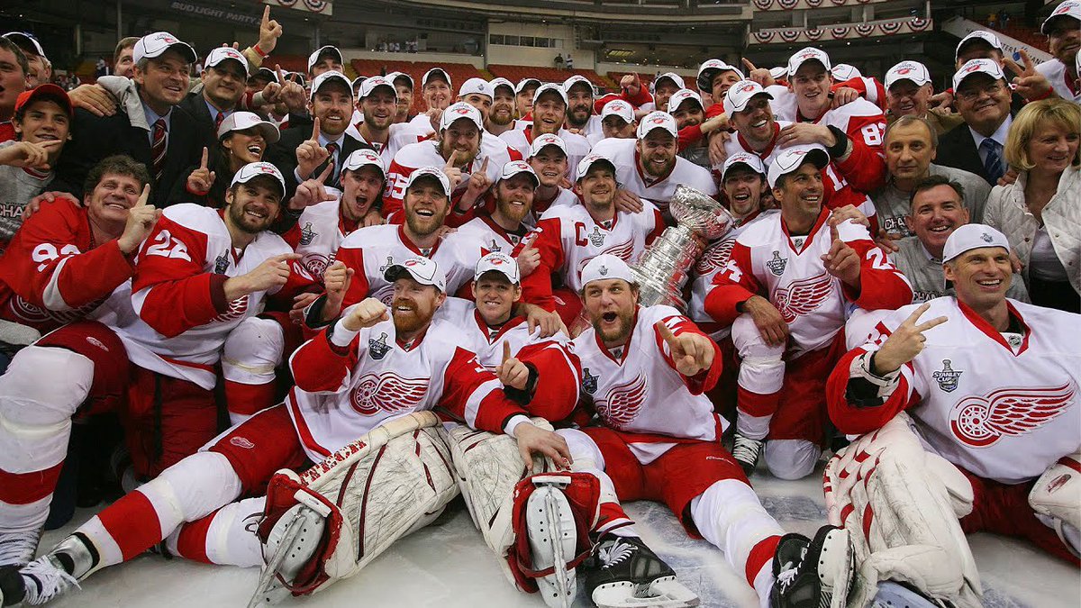 CoachAaronKnows's tweet image. Posting this because I miss when the Red Wings were an A+ franchise. 
#LGRW