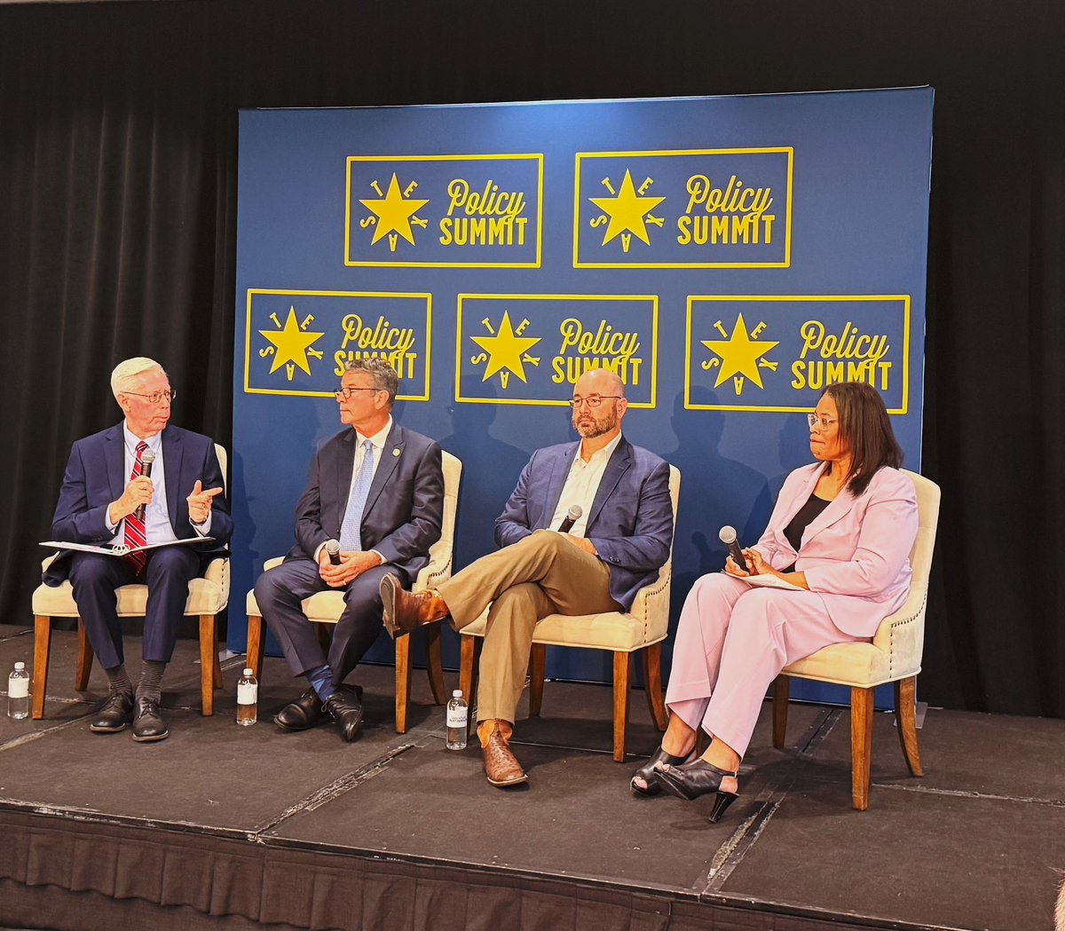 Sen. Charles Perry tweet media