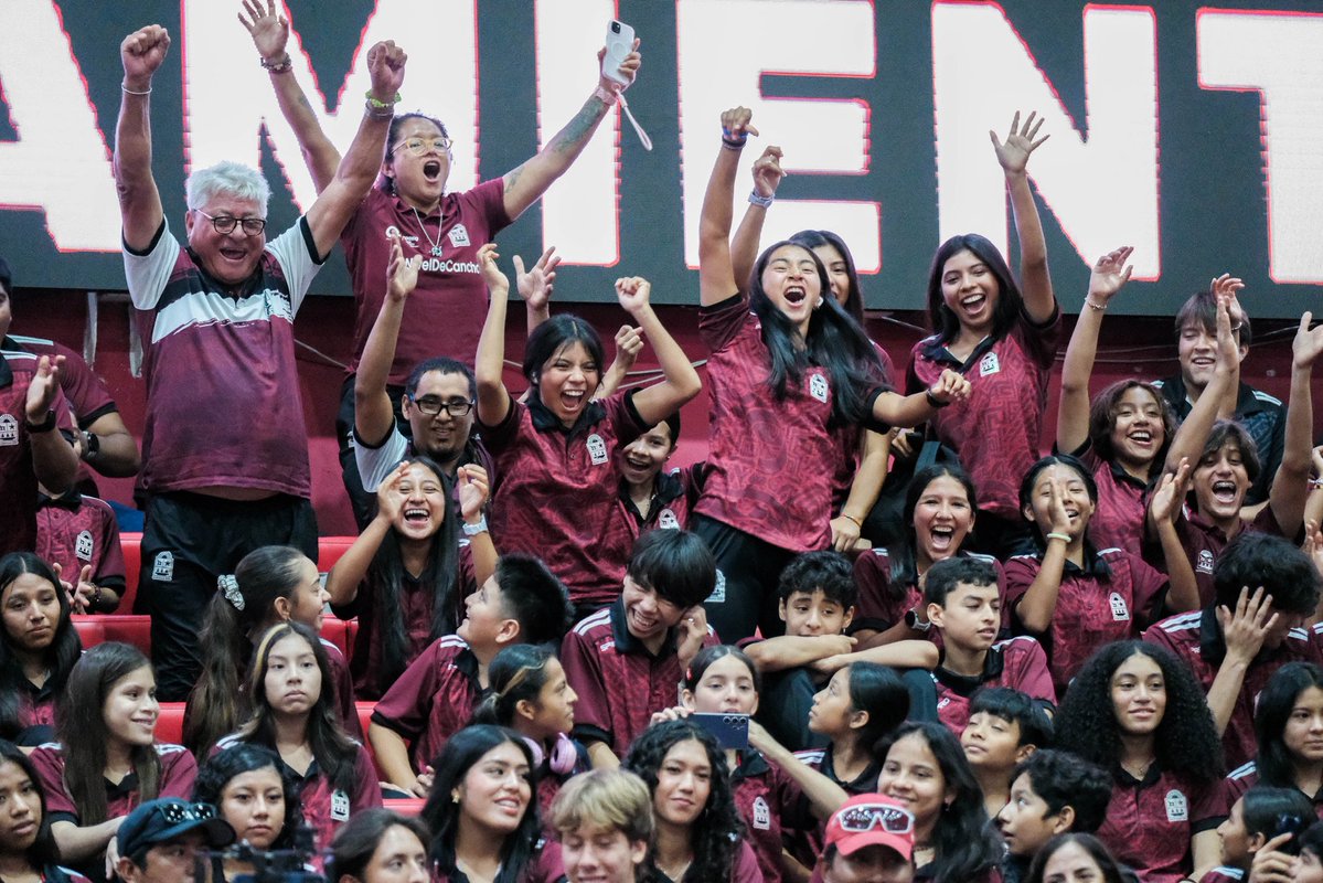 Mara Lezama tweet media