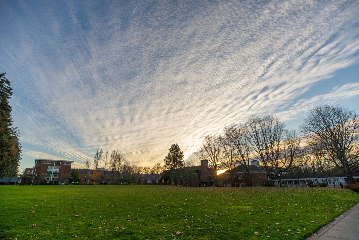 University of Oregon tweet media